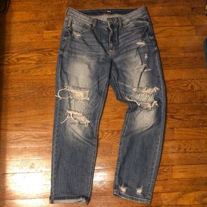 Distressed Boyfriend Jeans